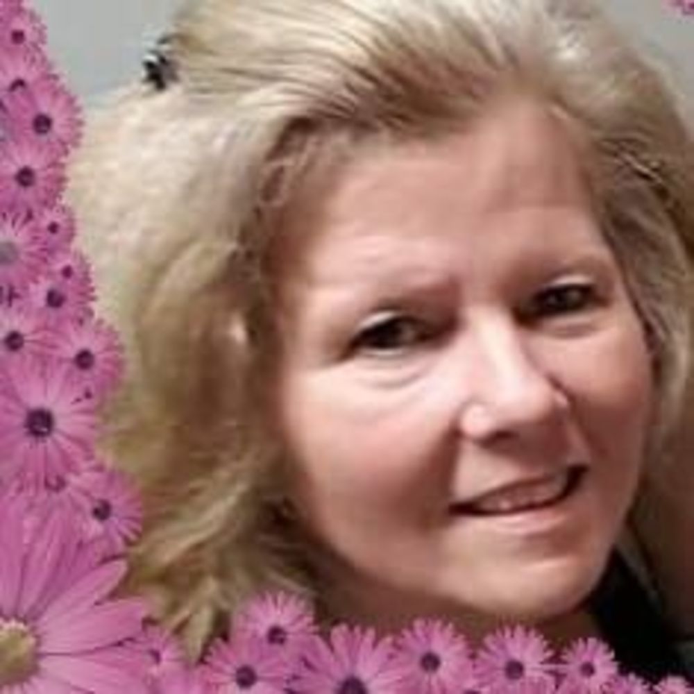 Meet your Posher, Paula